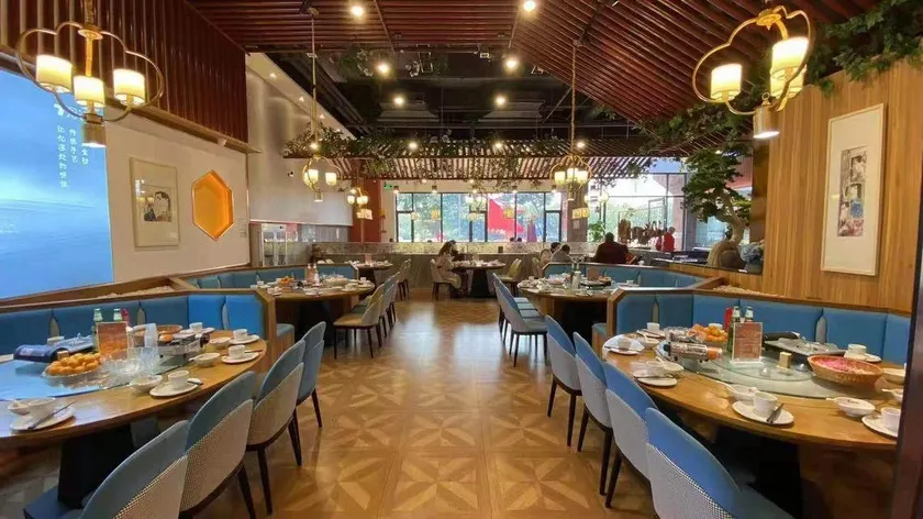 Shunde Spirior Hotel - Image 1