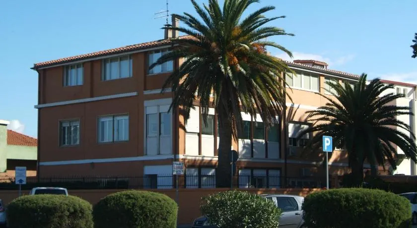 B&Beach Cagliari guest house - Image 1