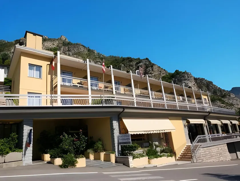 Village Bazzanega - Montagnoli Group - Image 1