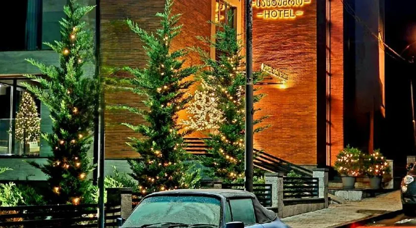 Borjomi Bridge Hotel - Image 1
