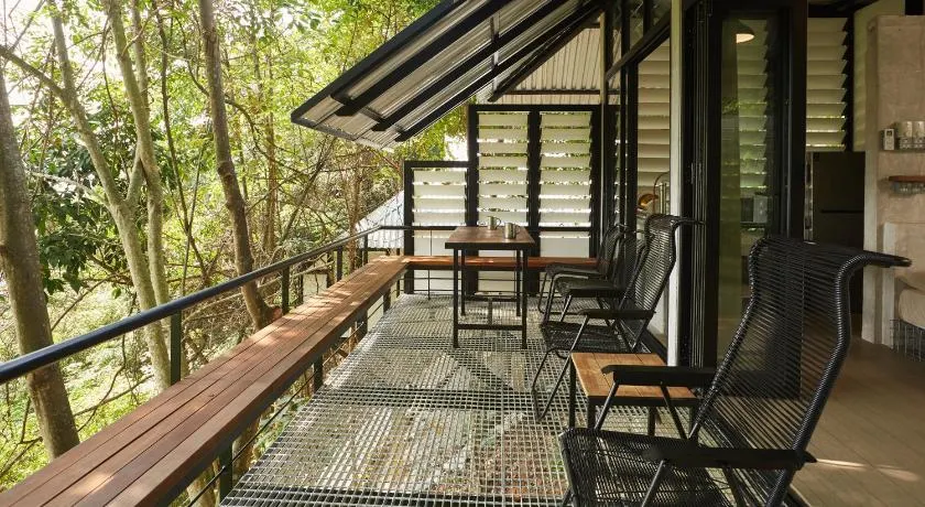 Amazing Mountain View Lodge with Pool - Image 1