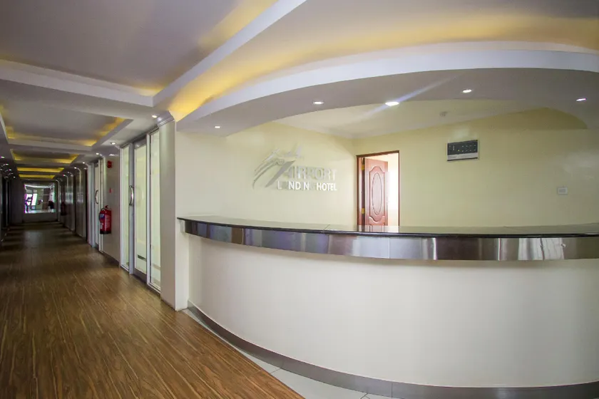 Airport Landing Hotel - Image 1