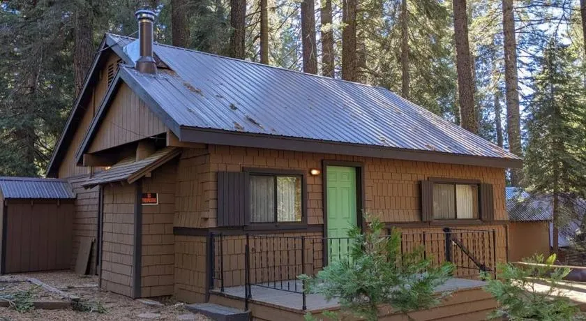 King's Cabin - Image 1