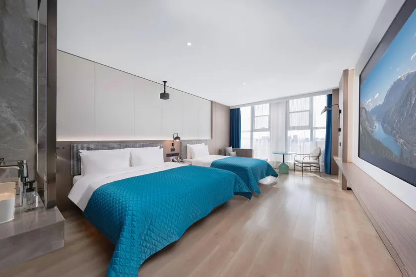 H Hotel (Xuchang Wanda Fat Donglai Angel City) - Image 1