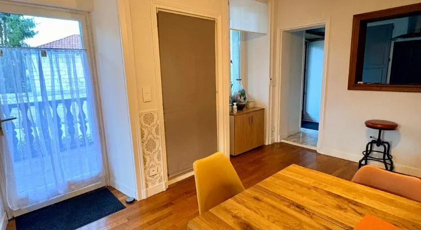 Les suites du Tacot climatisées à Brantôme - Image 1