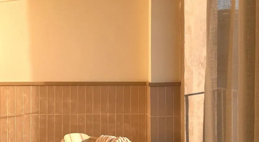 Tanins Hotel Boutique - Image 1