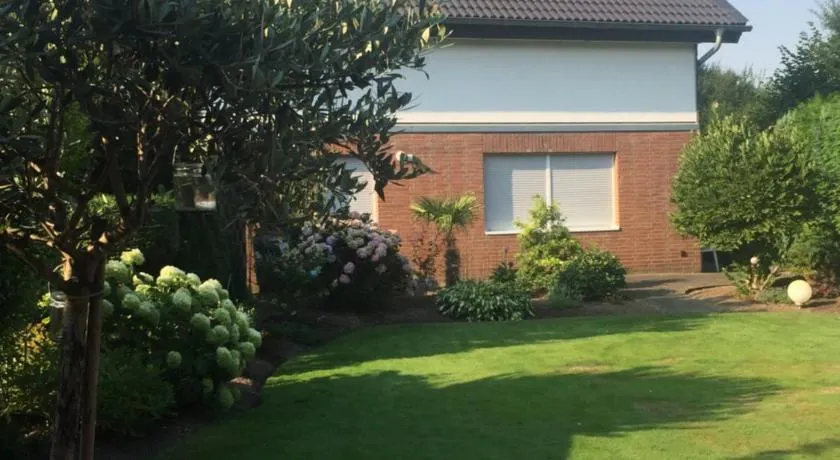 Apartment am Park - Image 1