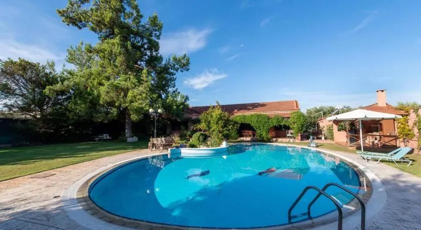 Villa Christina in Evia - Image 1