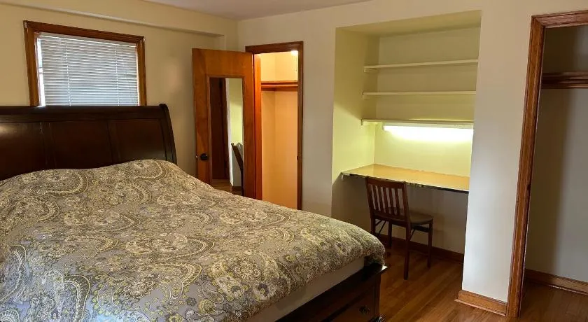 J2 Pleasant Queens Size room near St. Peter's hospital & New Brunswick Downtown - Image 1