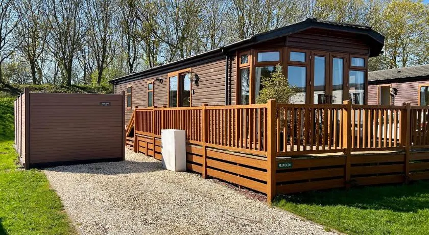 Stags Head Lodge - Image 1