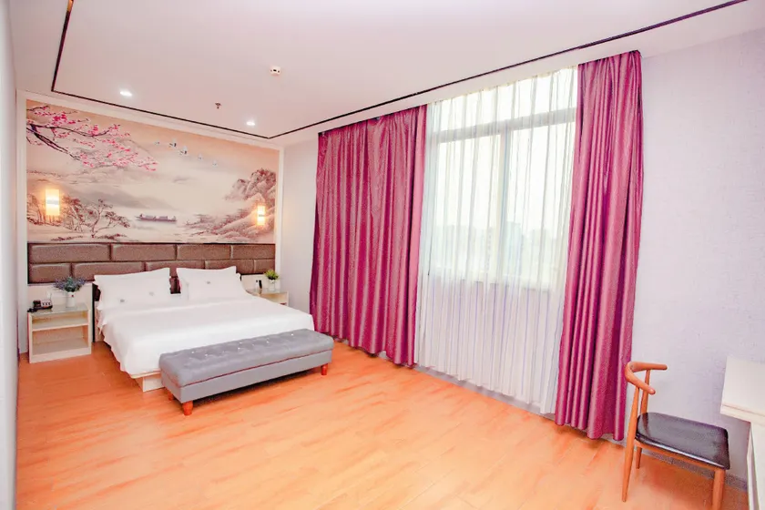 Jizhi Boutique Hotel (Dongguan Gaobu Town Cultural Square Branch) - Image 1