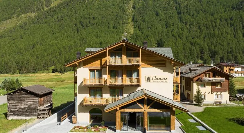 Camino Rustic Chic Hotel - Image 1