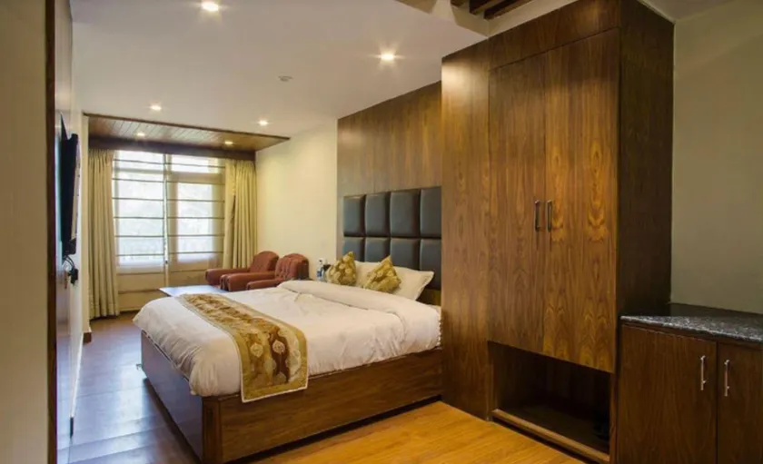 Hotel Shiwalik Regency - Image 1