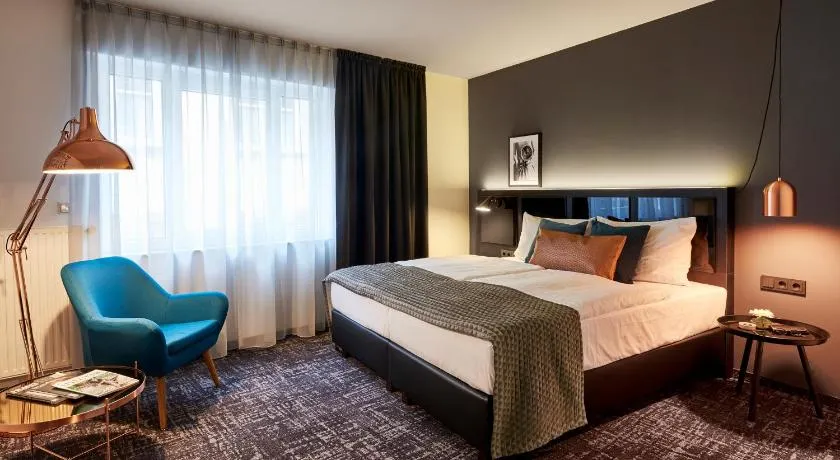 Dom Hotel - Image 1