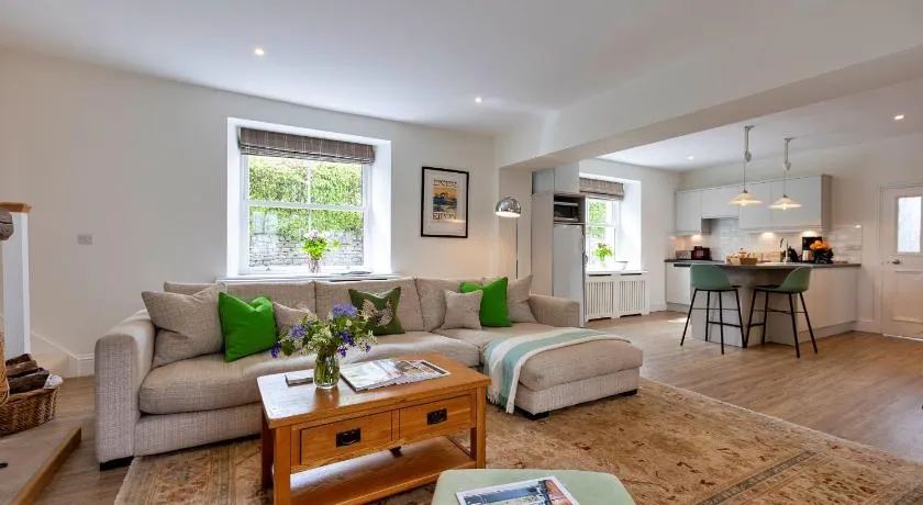 Finest Retreats - Cherry Cottage Nr Grantley Hall - Image 1