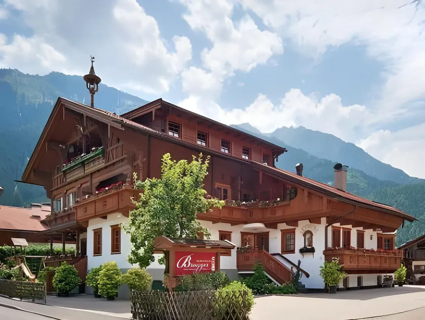 BRUGGER ApartHotel - Image 1