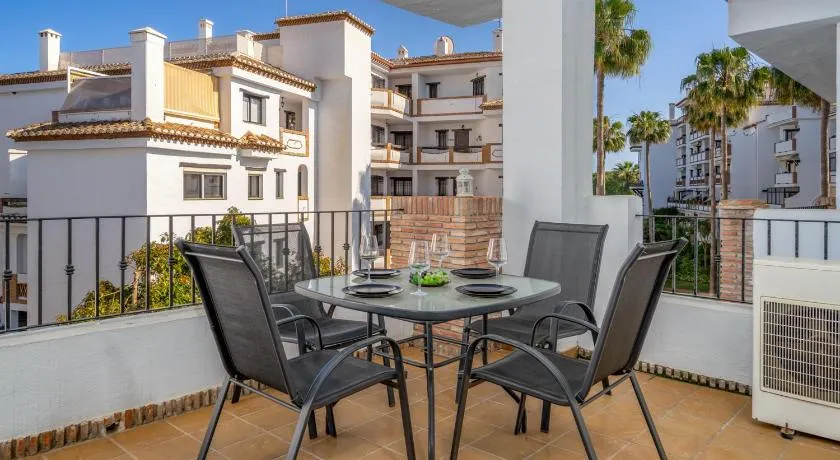 Calahonda park apartment with pool by Costarentals - Ref 91 - Image 1