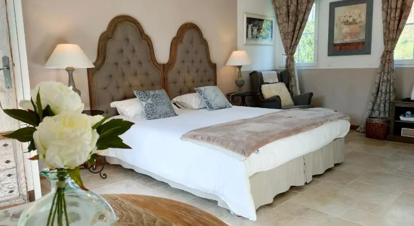 Le Clos Bel Ami Chambre d'hôtes avec piscine - Image 1