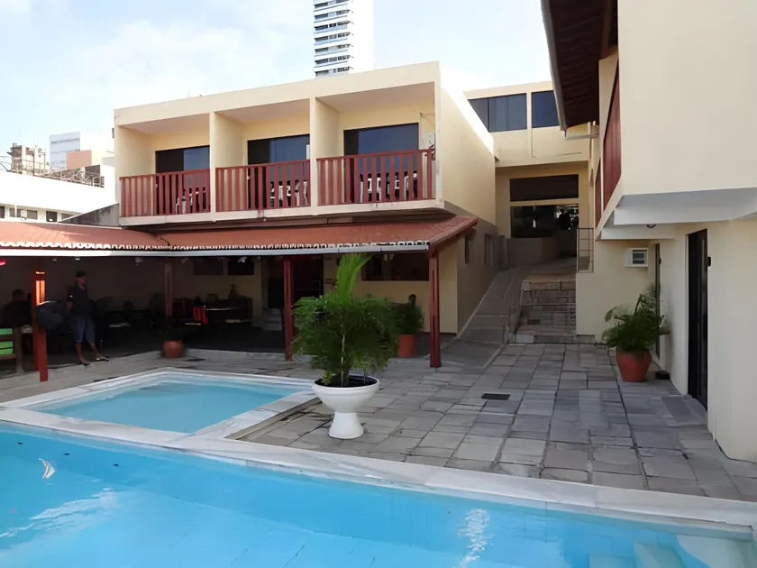 Laina´s Place Hotel - Image 1