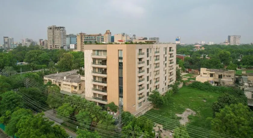 Casa Reina Luxury Apartments Gulberg Lahore- Penthouse - Image 1