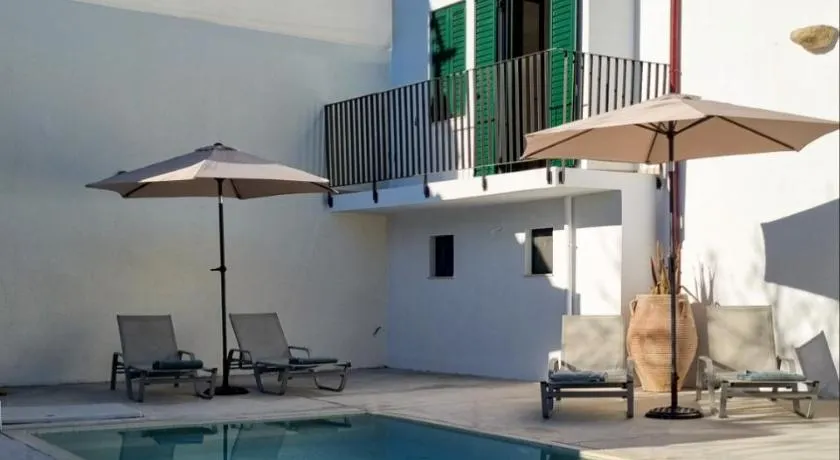 Traditional Anna's Stone House with Private Pool - Image 1