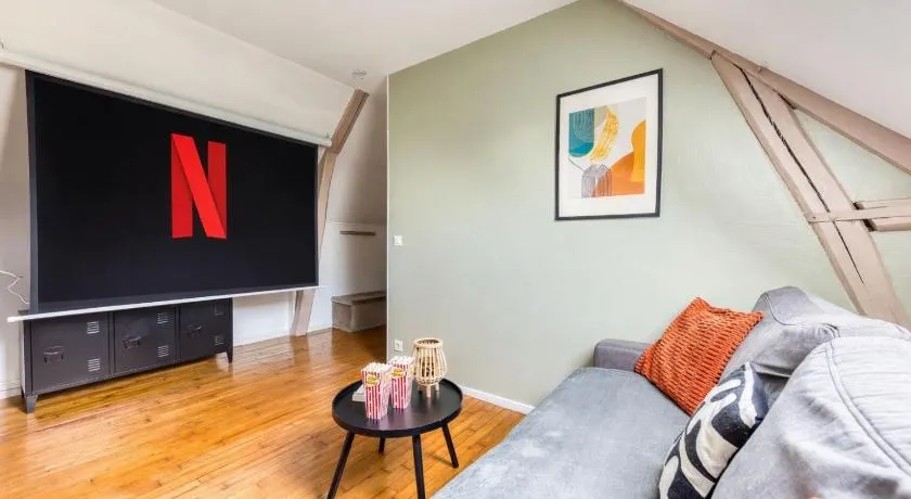 Cocon Forestier - Home cinema- Netflix free - Proche aéroport Beauvais, Chantilly, forêt de Hez-Froidmont, parking public gratuit, Wifi & Netflix - Image 1