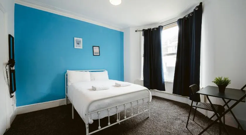 Barking Cosy Double Rooms - Image 1