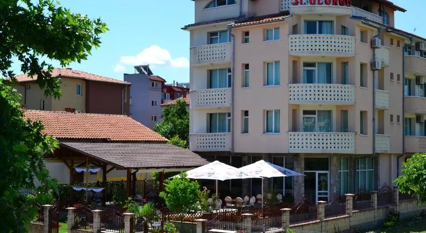 Saint George Family Hotel - Image 1
