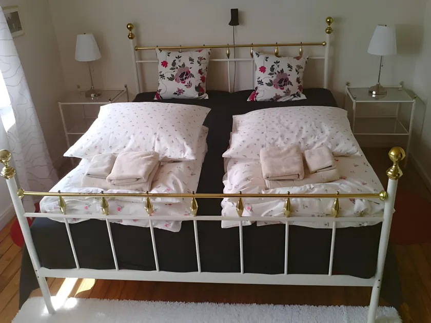 Svalegaarden Bed & Breakfast - Image 1