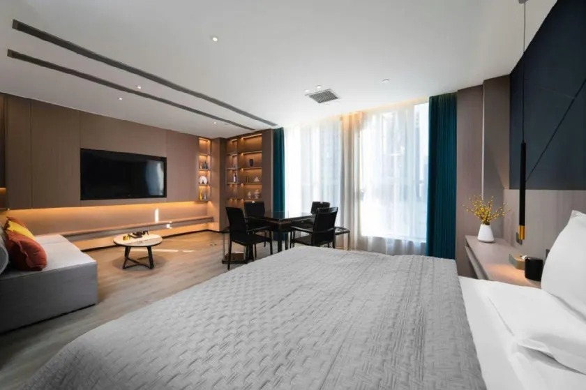 Meilan Light Luxury Hotel (Taiyuan Wusu Airport Tongda Street Subway Station) - Image 1