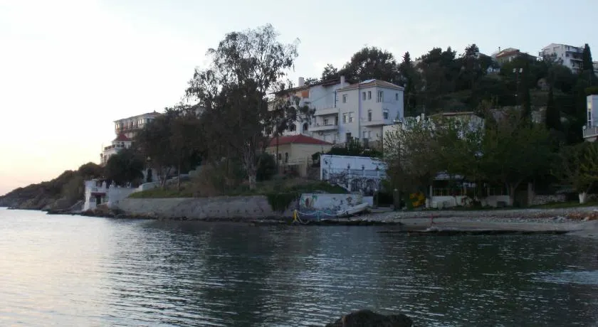 Afroessa Studios & Apartments - Image 1