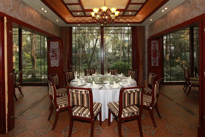 Qingjiang Shangyuan Hotel - Image 1