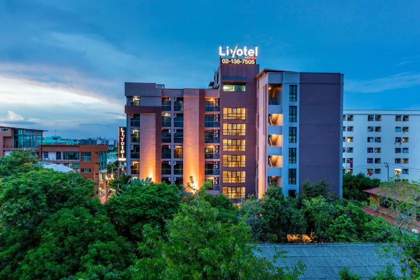 Livotel Hotel Lat Phrao Bangkok - Image 1