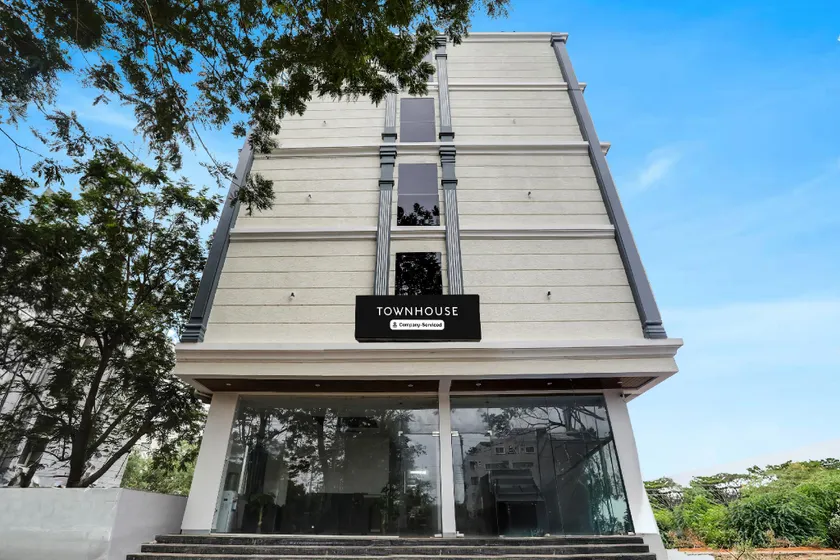 Townhouse Shamshabad Near Airport - Image 1