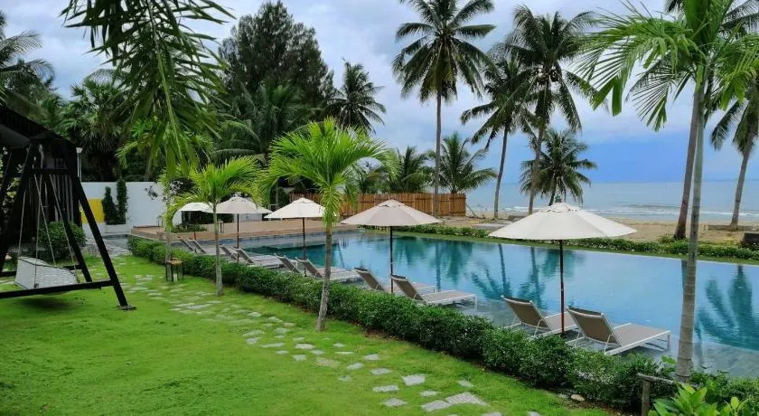 Tungtong Beach Villas - Image 1