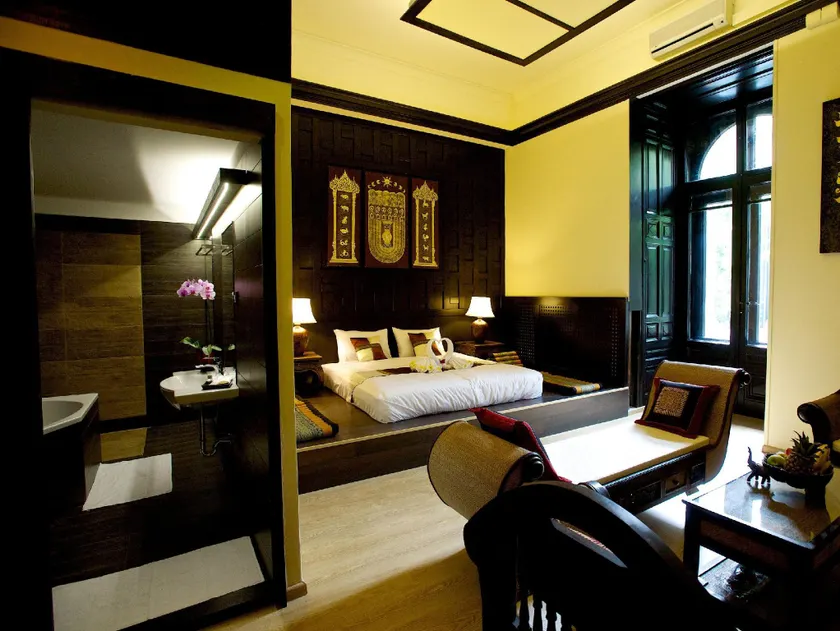 Andrassy Thai Hotel - Image 1