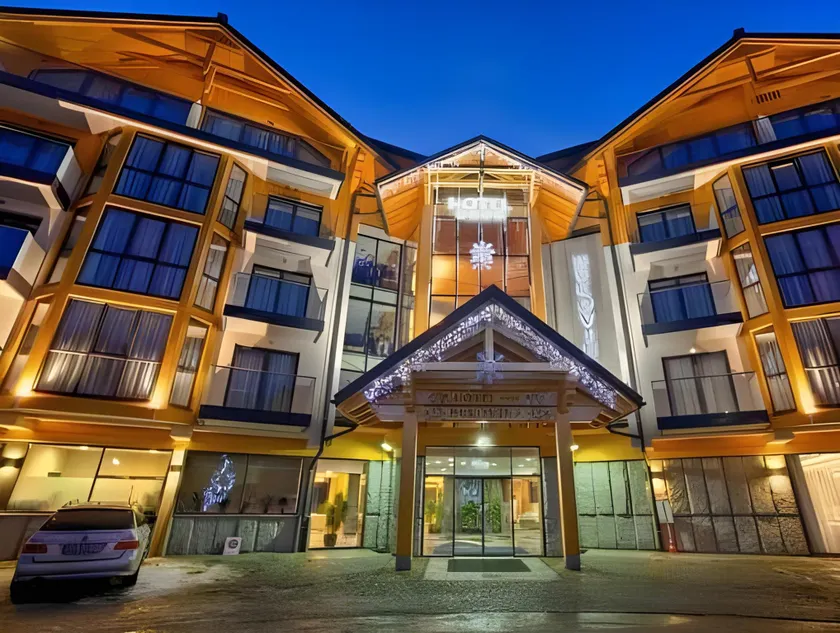 Hotel BUKOVINA - Image 1