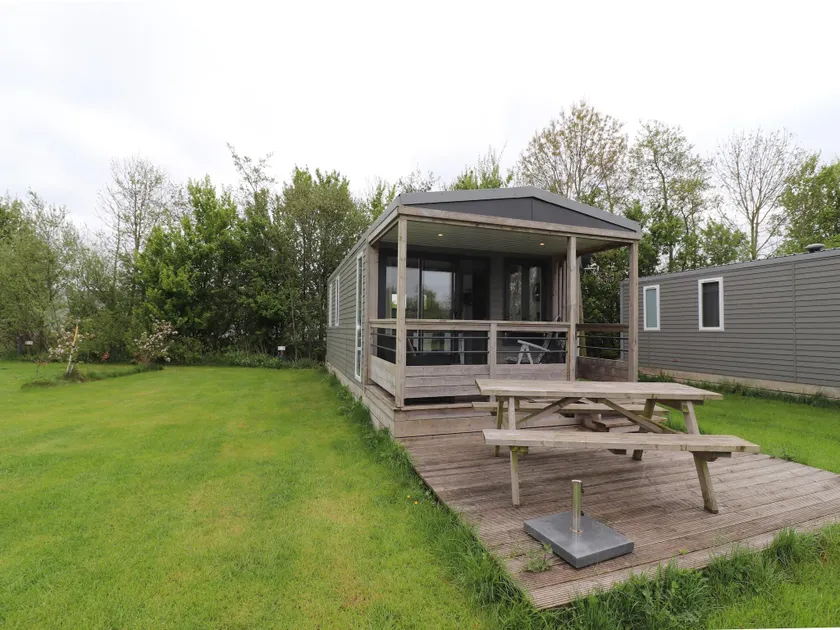 Chalet by Hegermeer With Harbor Access - Image 1