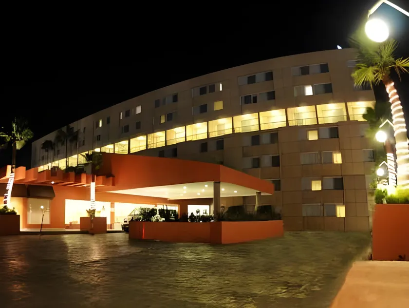 Hotel Palacio Azteca Tijuana, Trademark by Wyndham - Image 1