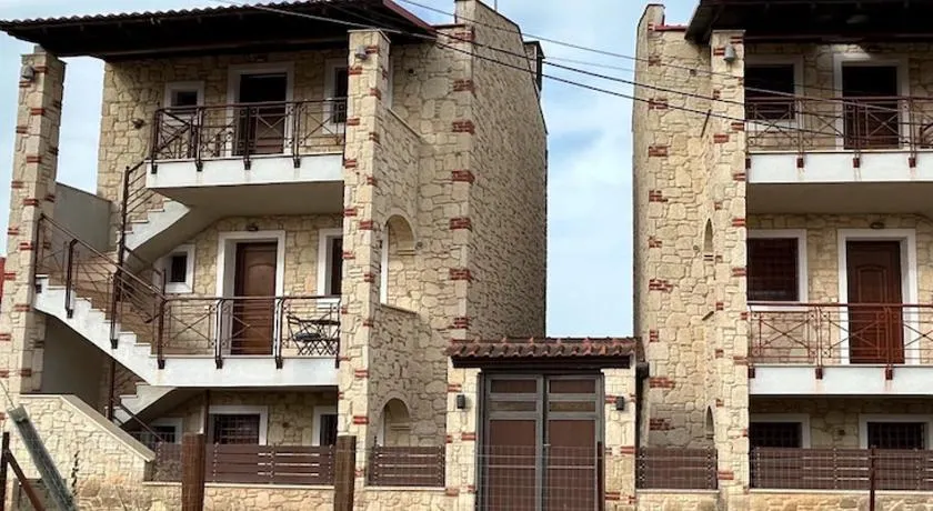 Stone House in Afytos - Image 1