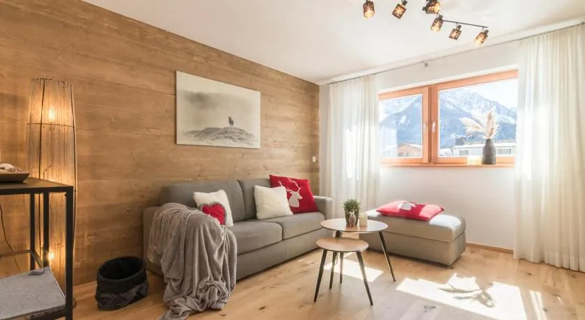 HAUS GREG - Image 1