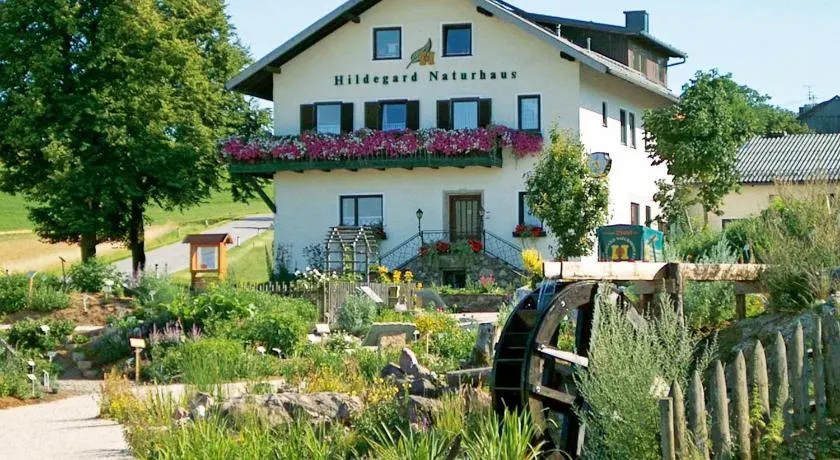 Hildegard Naturhaus - Image 1