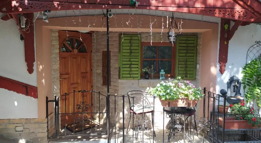 Mendei Vendégház - Deluxe Apartman - Image 1