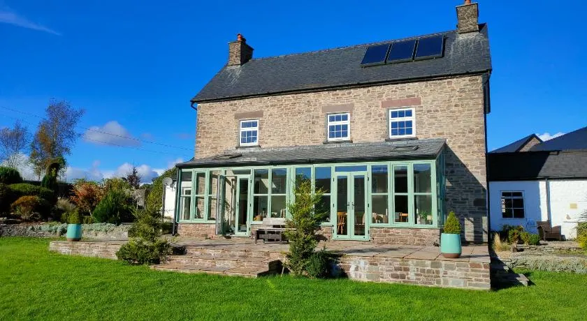Ty Newydd B&B - Image 1