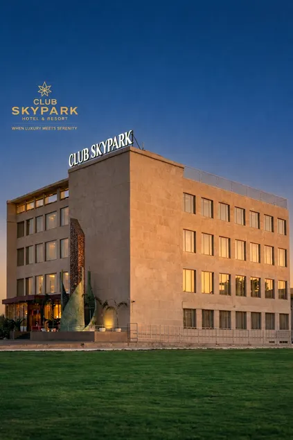 club skypark hotel&resort - Image 1