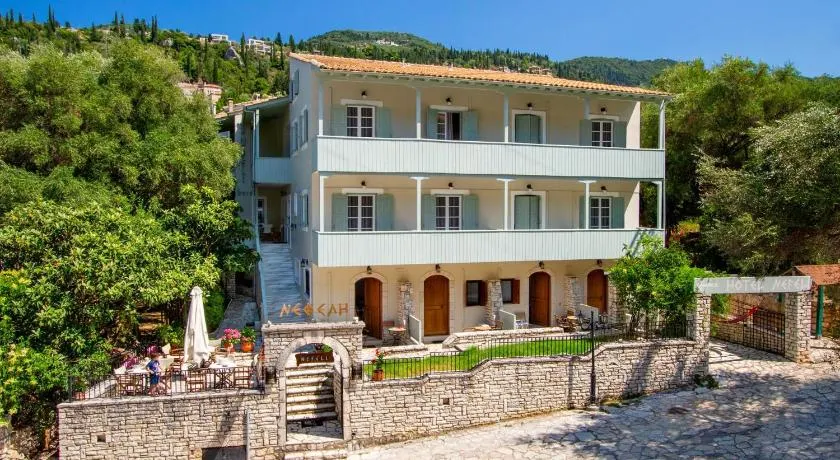 Nefeli Hotel - Image 1