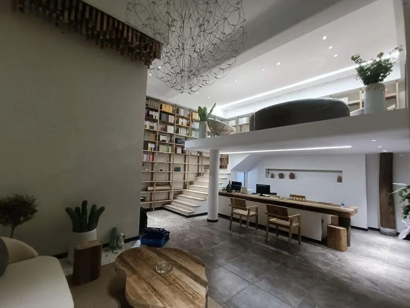 Shuxiangli Shiyue Hotel - Image 1