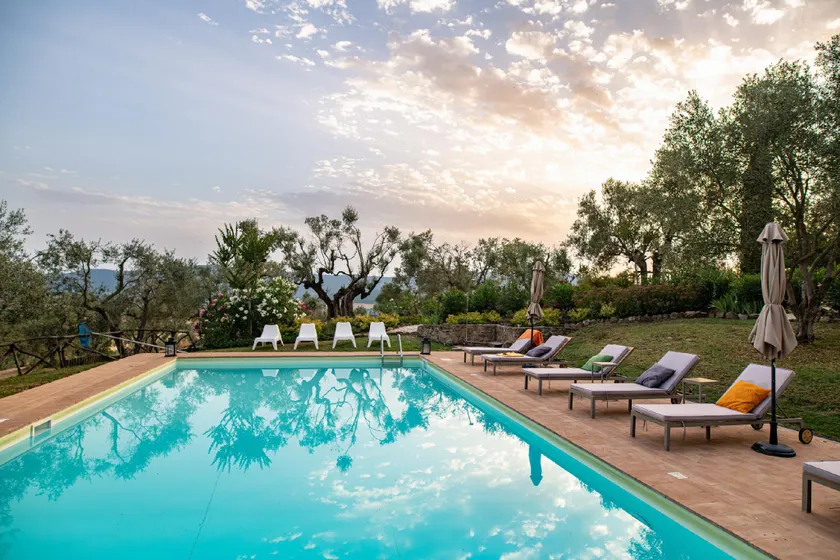 A luxury country villa on the board of Umbria and Tuscany with Air Condition - Image 1