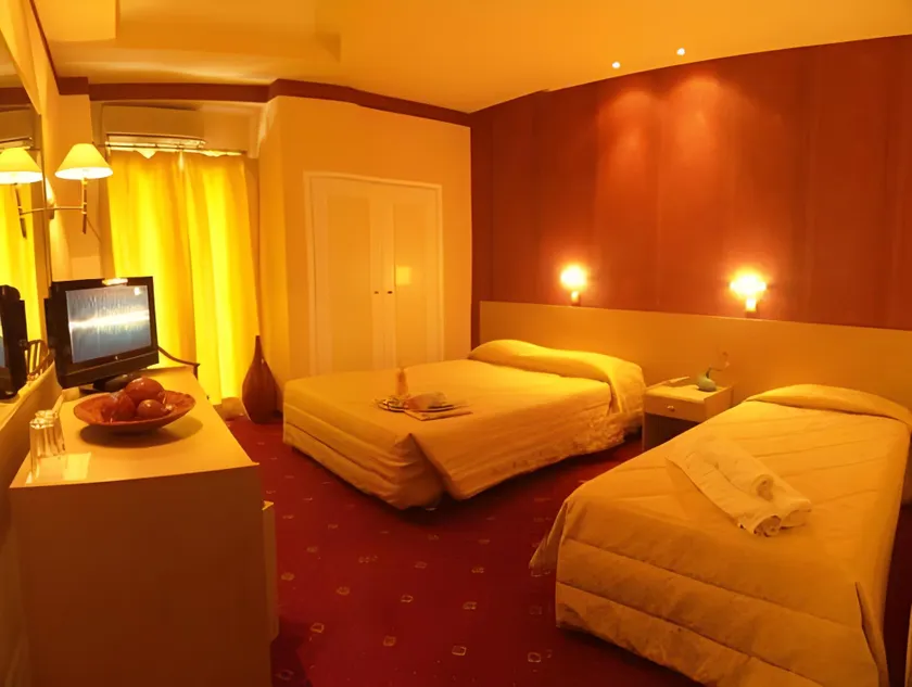 Minoa Athens Hotel - Image 1