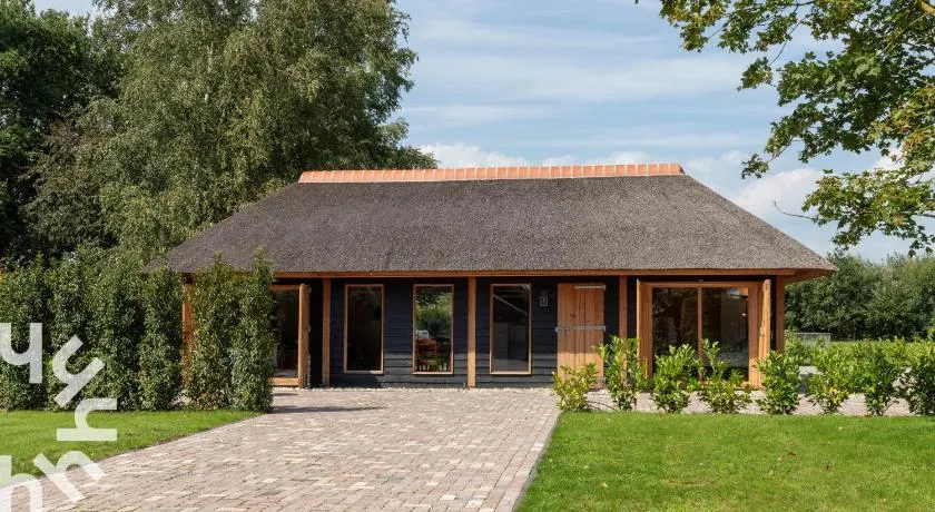 OV575 - Landelijk gelegen 2P vakantiehuis met hottub in Sint-Jansklooster - Image 1